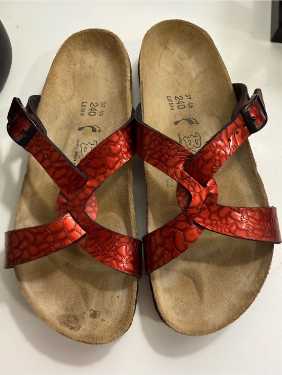 Birkenstock Shoes - Birkenstock birkis women size 6 Red Metallic Crisscross Sandals